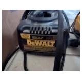 DeWalt 18V Battery Set with DC9310 Charger