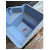 Handi-Spred Fertilizer and Ice Melter Spreader