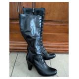 Vintage Style Black Leather Lace-up Knee-High Boots - Size 8.5