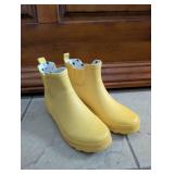 Gardenline Yellow Ankle Rain Boots - Size 8
