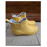 Gardenline Yellow Ankle Rain Boots - Size 8
