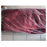King/Queen Size Red and White Comforter