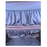 Starline Hard Shell Train Case with Purple Lining