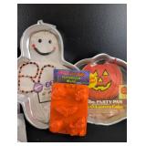 Vintage Wilton Halloween Baking Pan Collection