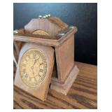 Wooden Clock Face Coaster Set with Stand