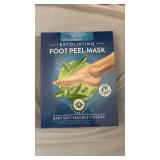 Wild Beauty Exfoliating Foot Peel Mask with Aloe Vera - Retail: $15
