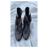 Classic Black Leather Ankle Boots with Gold Zipper Size 11 - Retail: $45