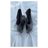 Classic Black Leather Ankle Boots with Gold Zipper Size 11 - Retail: $45