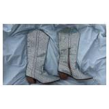 Sparkling Rhinestone Cowgirl Boots Size 11 - Retail: $89