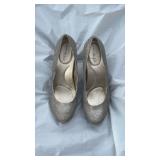 Bandolino Silver Sparkle Heels Size 10- Retail: $25
