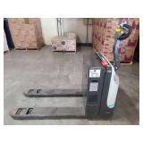 UniCarriers WLXT2W7S22V Electric Pallet Jack