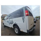 2005 Chevrolet Express 3500 ~ WHITE