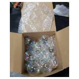 Shappy 50 Pcs Christmas Iridescent Ornaments Halloween, Transparent DIY Shatterproof Hanging Rainbow Ball Christmas Ornament 5 Different Sizes for Party, Wedding, Home Decor (Clear)