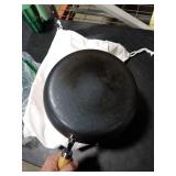 ZhenSanHuan Toxin Free Teflon free Non Sticky Saute Pans Fry Pans Omelete Pans (Seasoned 28CM/11