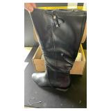 Dr Scholls Black Boots In Size 9.5