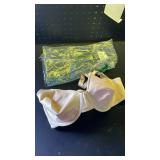 Vanity Fair 36D Beige Bra
