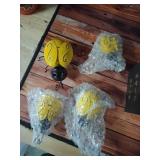 Yungeln Metal Wall Art, 4PCS Metal Bumble Bee Wall Decor, 3D Iron Bee Art Sculpture Hanging Wall Decorations for Outdoor Home Garden - Retail: $14