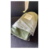 Louis Donné 17.7x17.7inch Unstuffed Pouf Ottoman Cover Moroccan Poofy Ottomans footrest Square Green Faux Leather FootStool with Storage Waterproof Easy Cleaning for Living Room (Only Cover No Filler