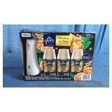 Glade Limited Edition Bourbon & Citrus Automatic Spray Kit - Retail: $15