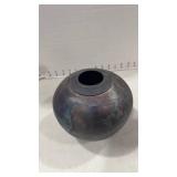 Signed pottery vase 5 inches tall