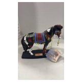 Horse Of A Different Color figurine 6x7