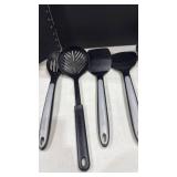 Calphalon kitchen utensils