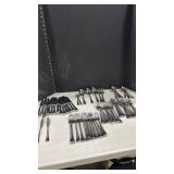 Zwilling J.A. Henckels silverware set 81 pieces
