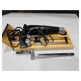 Cuisinart Electric Knife with 3 Different Blades with Wooden Holder