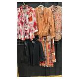 Chicos and Jones New York Collection. Sizes 1 2 and Large