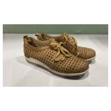 NOAT, Clarks and more Shoes 6.5