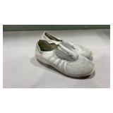 Sketchers, Easy Spirit and ECCO 6.5