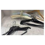 Hangers Qty 40