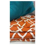 King size duvet cover with pillowcases and blanket