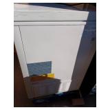 8.8 cu. ft. Manual Defrost Convertible Chest Freezer with LED Light in White Powered by Hubspace (Cosmetic Damage) - Retail: $400