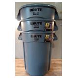 Pack Of 3 - BRUTE 32 Gal. Grey Vented Plastic Outdoor Trash Can with Lid For Restaurants Offices/Warehouses/Commercial Environments (SEE DETAILS) - Retail: $41