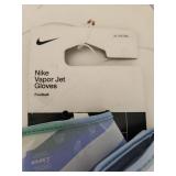 Nike XL Football Gloves - Retail: $0