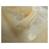 WYNK Blood Bags for Drinks, 10 IV Bags for Halloween Party Decoration, Reusable Drink Pouch for Live Blood of Theme Parties, Masquerade,Vampire,Zombie,Nurse Graduation Party Props - Retail: $15