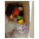 50pcs Halloween Mini Resin Figures 50 Styles Tiny Resin Figurines Little Small Figures to Hide Pumpkin Ghost Skull Miniatures Bulk for Halloween Party Favors Bag Fillers Garden Dollhouse Decor - Retai