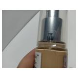 FACTORY SEALED - Revlon Illuminance Skin-Caring Liquid Foundation Makeup  Medium Coverage  117 Light Beige  1 fl oz