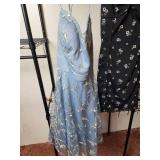 2 Womens Size 6 Dresses