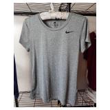 Nike Dri-FIT Athletic Wear Bundle Womens Small