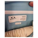 Nike & Oakley Golf Polo Collection 2- Nike Mens Size L and 1- Oakley Size XL