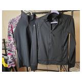 Xersion Quick-Dri Athletic Jacket and 1/4 zip with Comic Print Size Small