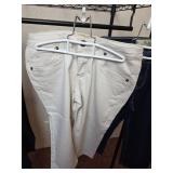 Hybrid & Company Premium Denim Capris Size 7