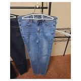 American Eagle Jeans Size 4 and Forever 21 Jeans Size 27