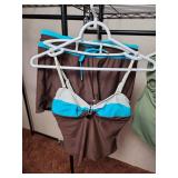 2 Womens Swimwear (S/M)