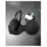Bali Women s One Smooth U Ultra Light Illusion Neckline Underwire Bra 38C