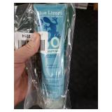 BLUE LIZARD Sensitive Mineral Sunscreen with Zinc Oxide 50+ Water Resistant UVAUVB Protection with Smart Cap Technology Fragrance Free, Sensitve, SPF 50 - - Tube, Unscented, 5 Fl Oz