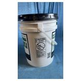 Certified 10W20 Hydraulic & Transmission Fluid - 35 LB Bucket - Retail: $93