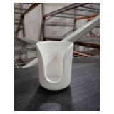 ABRUTY Bathroom Cup Dispenser, 3oz-4oz Ceramic Paper Cup Holder, Small Countertop Mouthwash Dixie Cups Accessories, for Vanity Countertops, Bathroom, Kitchen, and Dining Room